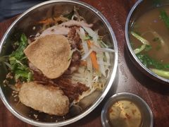 香茅猪颈肉捞粉-海安安越南粉(丹竹頭店)