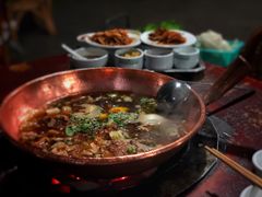 铜瓢牛肉-朝伟清真铜瓢牛肉馆(三十年老·店)