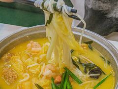 -汤小云火锅米线(钻汇广场店)