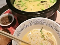 -妈妈故事米线(市府恒隆店)