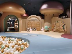 -奈尔宝家庭中心·亲子餐厅(北京东坝万达店)