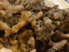 蒜香小姬菇-95号酱骨·一块豆腐(展春园西路店)