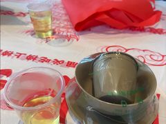 -肥肥虾庄·金牌油焖大虾(汉街SKP店)