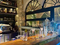 -Osteria Garden 生蚝花园餐厅(原进贤路店)