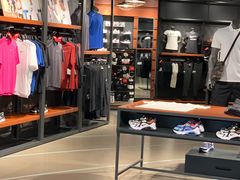 -耐克(恒隆广场店)