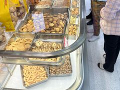 -真老大房(南京东路店)