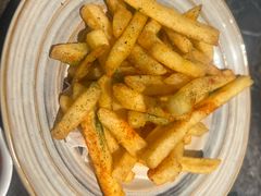 -LESCEDARS Brasserie Bistro香柏树