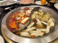 -沸炉重庆老火锅(军事博物馆店)