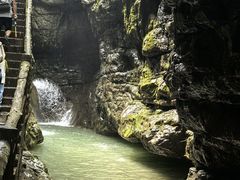 -华蓥山天意谷景区