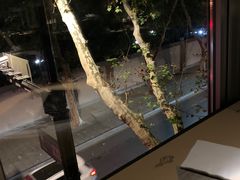 -穹六人间 people 6(岳阳路店)