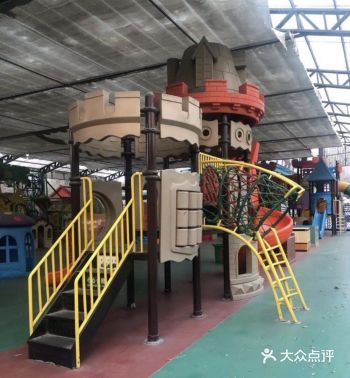 春天必去的室外公园游乐场
