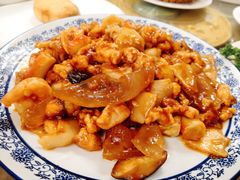 宫爆鸡丁-金牌餐厅·天津菜·八珍豆腐·老爆三(瓷房子店)