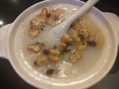 荔湾艇仔粥-卓粤拉肠(红庙店)