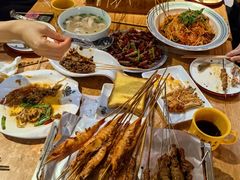 -喝丢一只鞋海鲜烧烤·海肠捞饭(东关街店)