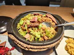 -一朵菌·野生菌探索家火锅(南亚店)