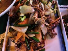 -一口猪海鲜浑锅·东北家常菜