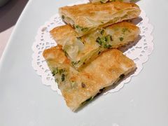 葱油饼-屋里厢上海菜馆
