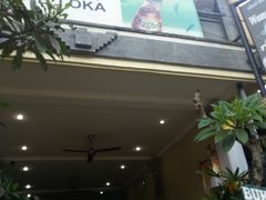 -Warung Babi Guling Ibu Oka 3