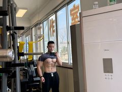 -中田健身工作室(莘庄地铁站店)