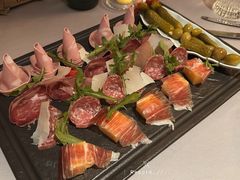 -Da Ivo哒伊沃意大利魔镜餐厅(外滩店)