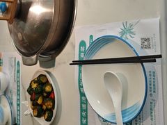 -三个椰子·现砍椰子鸡(金源CBD店)