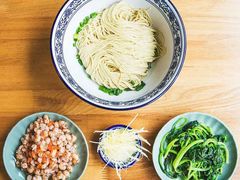 -朱洪元苏式面馆(绿宝广场店)