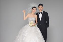 -Mu慕婚纱摄影·超级工作室