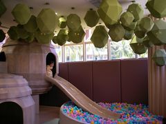 -水桶王国主题餐厅·聚会·生日派对·亲子活动·家庭套餐(亚龙湾希尔顿店)