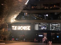 -TZ House音乐现场(来福士中心店)