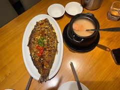 -莲餐厅·湖北菜·潜江小龙虾店(愚园路店)