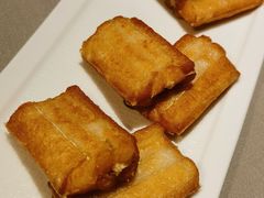 黄金脆带鱼-荣轩(新荣记环球金融中心店)