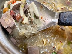 -中东大市场美食城