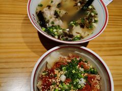 -八二小区抄手(龙湖上城天街店)