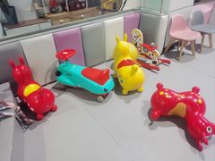 -萨卡屋亲子乐园·餐厅(龙山万物工场店)
