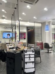 -Mentor Hair Salon