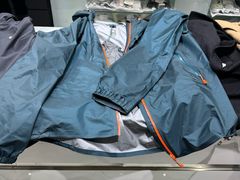 -福奈特洗衣洗鞋(芷江西路店)