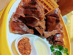 -郑百万·百万卤鹅重庆菜馆·家宴旗舰店(动物园店)