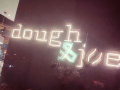 -Dough&Joe团憩(瑞虹天地月亮湾店)