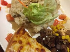-玛格萝妮比萨屋(陆家浜路店)