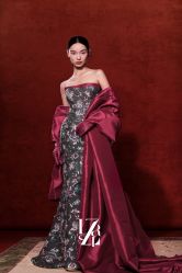 -Renee芮亦婚纱(原丽莎)