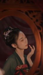 -汉仪华裳汉服馆(打浦桥店)