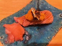 炙烧蓝鳍大腹海胆握寿司-本逸·割烹料理(湖墅店)