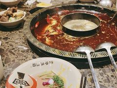-椒香城门口老火锅(长寿路店)