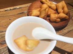 红糖酸奶麻花-老阿妈蒙古村·蒙古包·草原文化·歌舞表演(老君堂店)