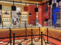 -城市大道红炉披萨烘焙坊