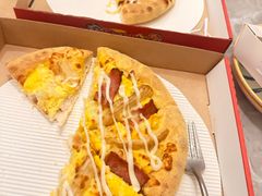鎏金咸蛋黄嫩鸡披萨-必胜客(尹山湖歌林公园店)