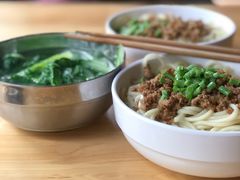 素椒杂酱面-左撇子私房面
