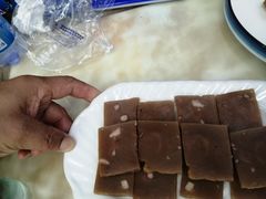 -一口猪海鲜浑锅·东北家常菜