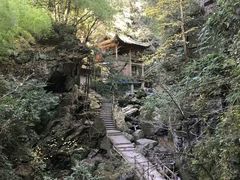 -藏龙百瀑风景区