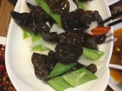 木耳炒山药-兔槽江湖菜·重庆璧山兔(水围店)
